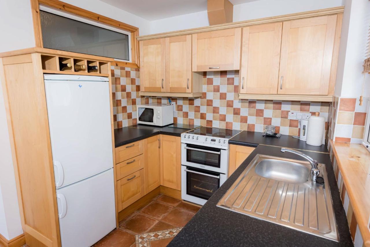 Kilkee Townhouse By Trident Holiday Homes מראה חיצוני תמונה