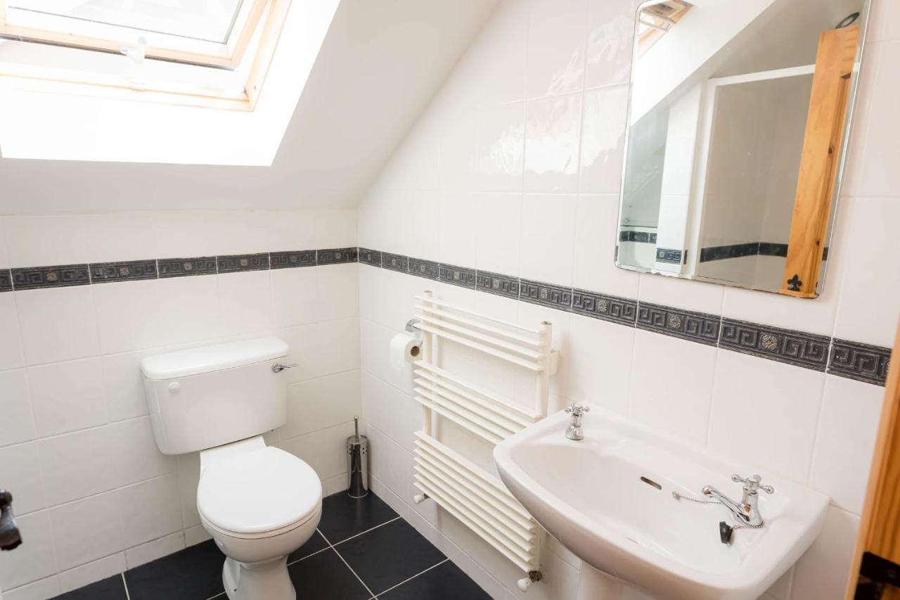 Kilkee Townhouse By Trident Holiday Homes מראה חיצוני תמונה